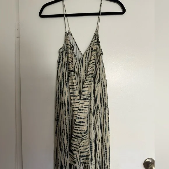 Zara tie dye print maxi dress. Excellent condition! - Picture 5 of 9